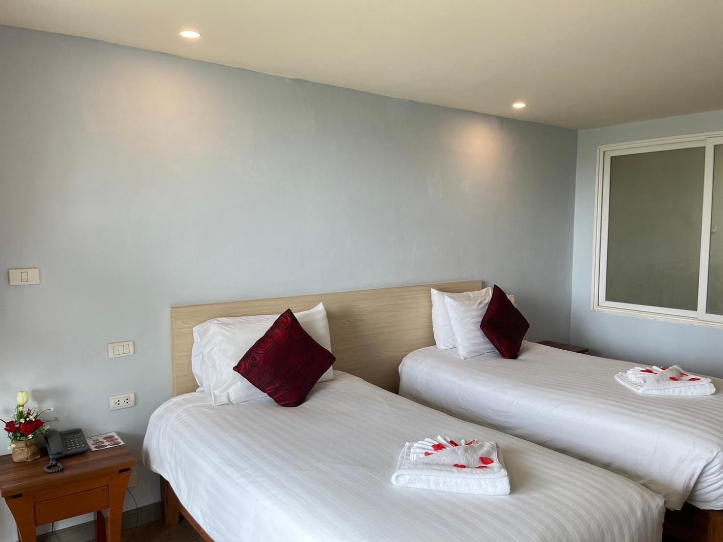 Saisawan Beach Luxury Hotel Nacsomtien Kültér fotó
